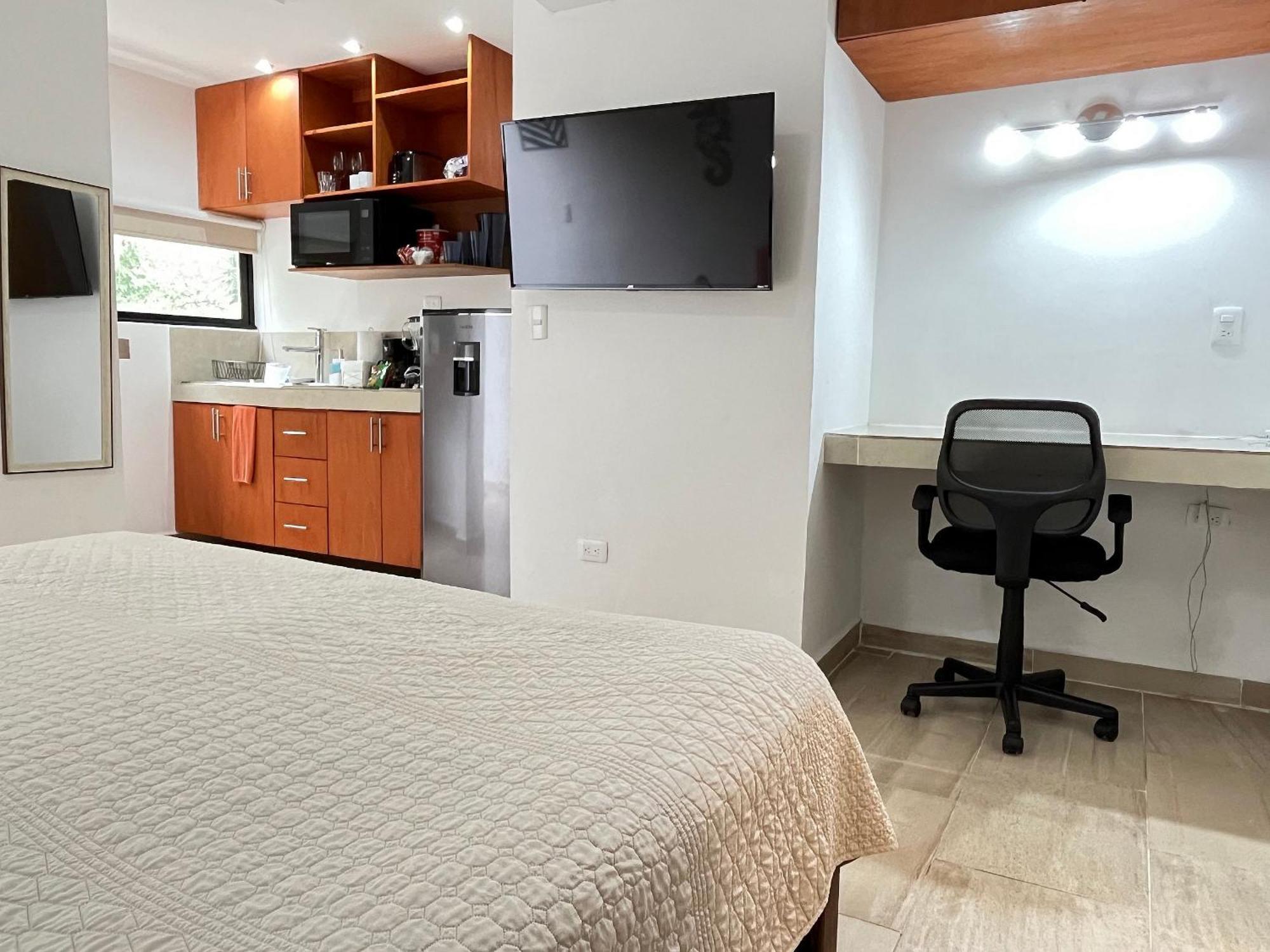 Homely And Comfortable 3 Blocks To 5th Av *